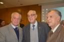 Dr.José Manoel de Macedo Caron, Procurador do Estado aposentado, Prof.Ernani Straube e Dr.Roberto Linhares da Costa, Procurador do Estado aposentado